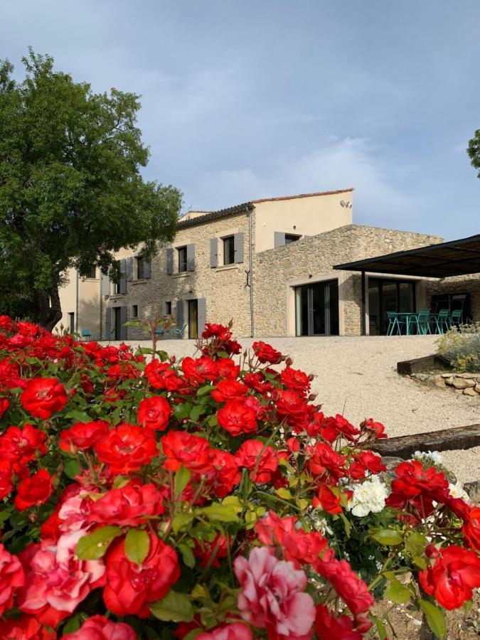 Chut ! C'Est Ici Hotel Venelles Buitenkant foto